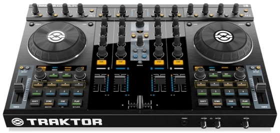 Native Instruments Traktor Kontrol S4
