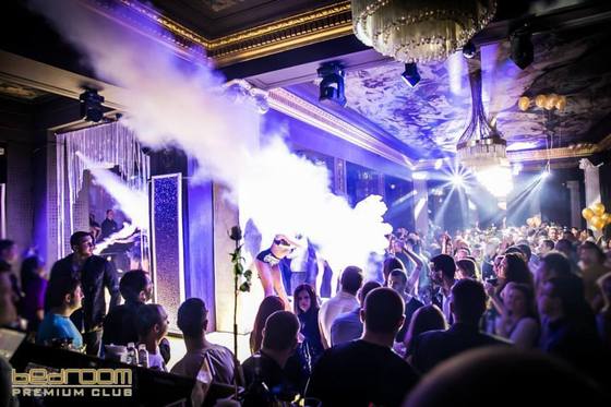 Bedroom Premium club