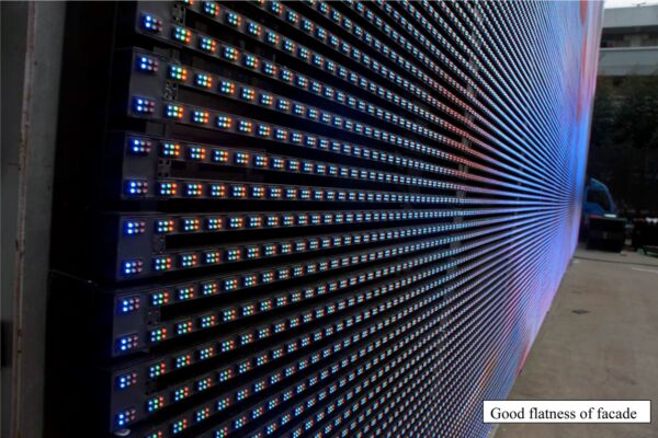 LED Outdoor Display Curtain P31.25 - Image 4