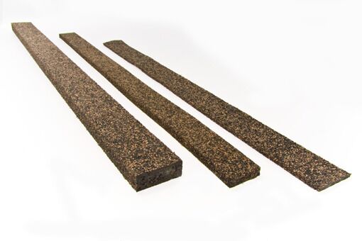 Elastic insulating strip 50