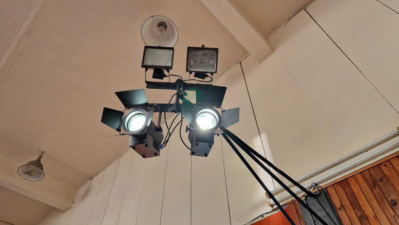 MINI FRESNEL 40W RGBW ZOOM - 96. SU LEV NIKOLAEVICH TOLSTOY in Sofia