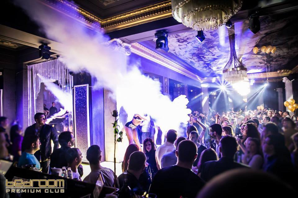 Bedroom Premium club