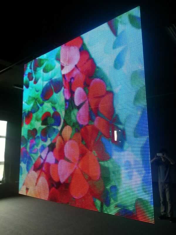 Glass LED Display P10 - Image 7