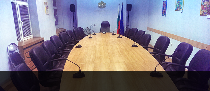 Wireless microphone conference systems